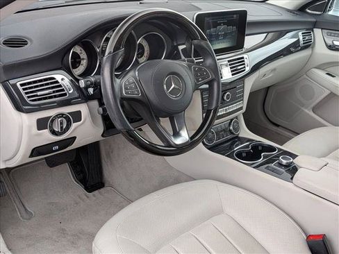 Used 2015 Mercedes-Benz CLS 400 image 9