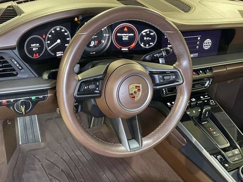 Certified 2022 Porsche 911 Carrera RWD image 23