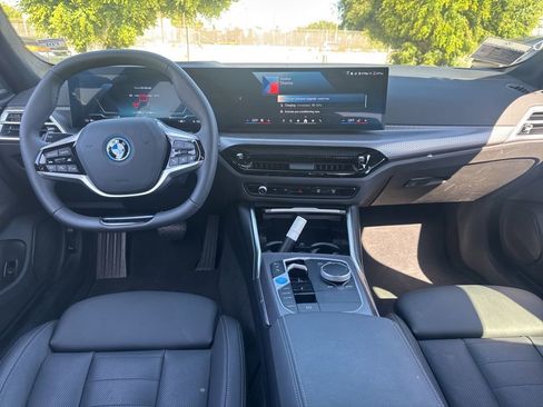 Used 2025 BMW i4 xDrive40i w/ Premium Package AWD/4WD image 15