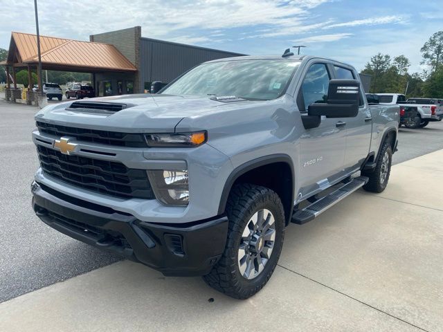 Used 2024 Chevrolet Silverado 2500 Custom w/ Custom Value Package AWD/4WD image 1