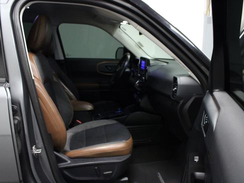 Used 2021 Ford Bronco Sport Outer Banks AWD/4WD image 16
