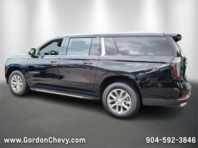 New 2025 Chevrolet Suburban Premier