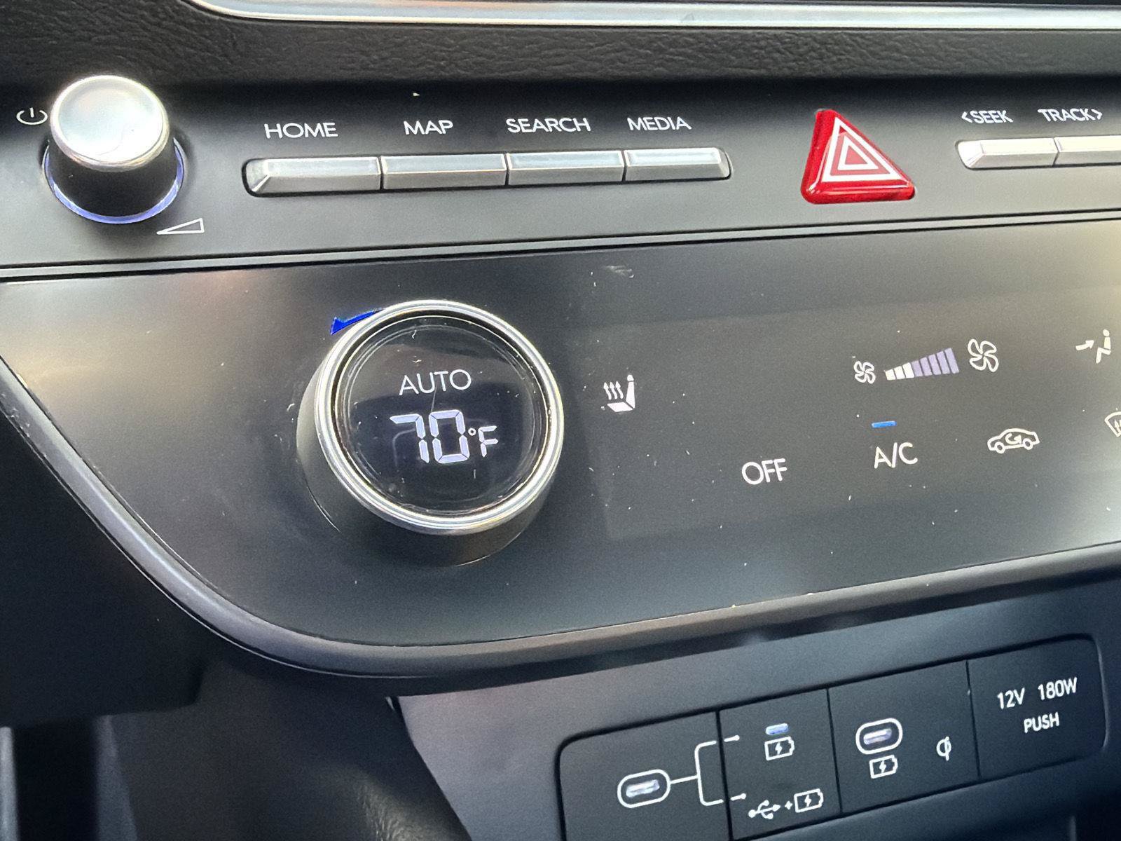 Used 2025 Hyundai Sonata SEL FWD image 29