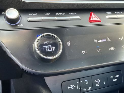 Used 2025 Hyundai Sonata SEL FWD image 29