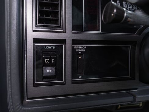 Used 1987 Buick Regal Coupe RWD image 33