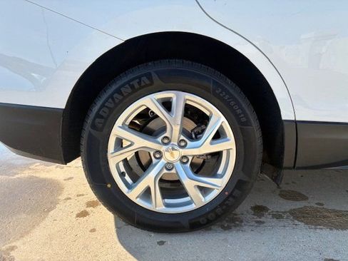 Used 2021 Chevrolet Equinox Premier image 9