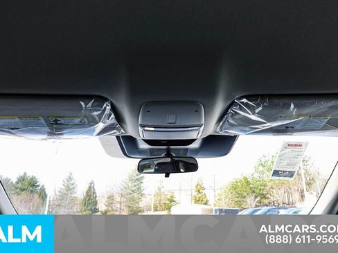 Certified 2025 Nissan Murano SV image 93