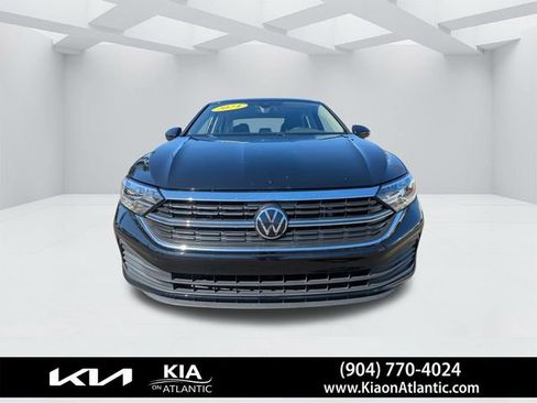 Used 2024 Volkswagen Jetta S image 9