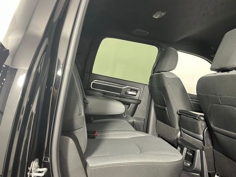 Used 2024 RAM 2500 Big Horn w/ Bed Utility Group image 29