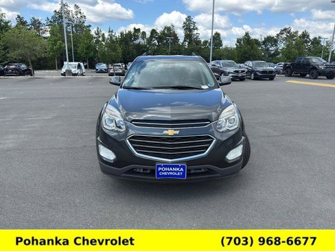 Used 2017 Chevrolet Equinox LT AWD/4WD image 2