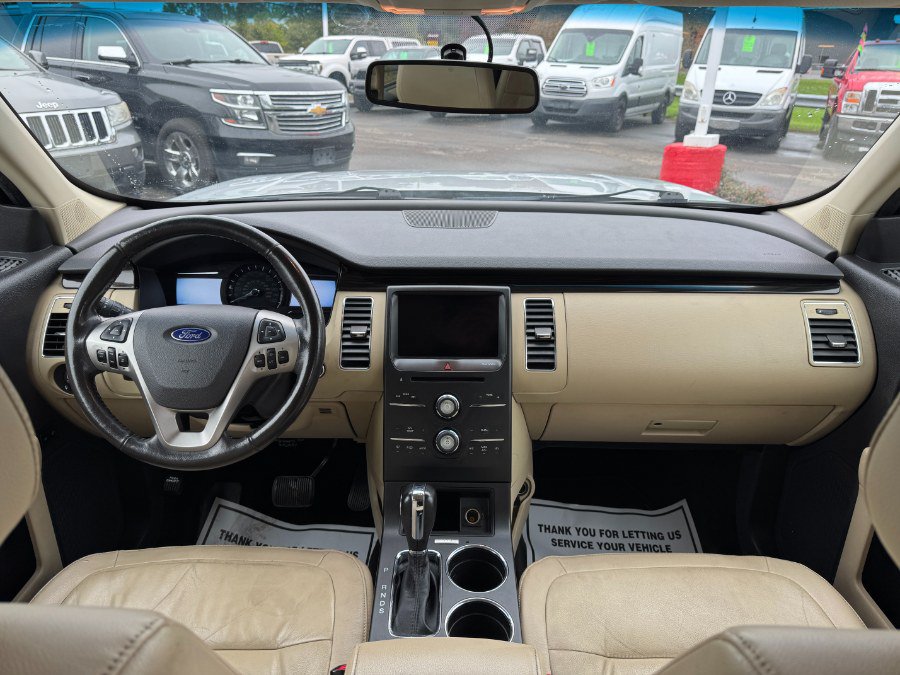 Used 2016 Ford Flex SEL w/ Equipment Group 202A AWD/4WD image 22
