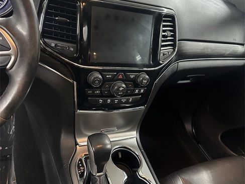 Used 2020 Jeep Grand Cherokee Limited w/ Premium Lighting Group image 18