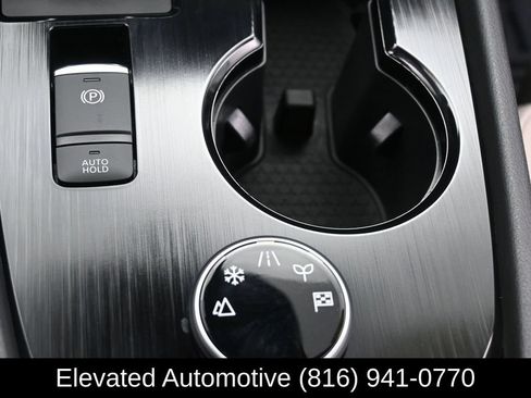 Used 2024 Nissan Rogue SV AWD/4WD image 25