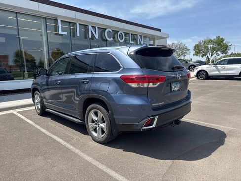 Used 2019 Toyota Highlander Limited AWD/4WD image 5