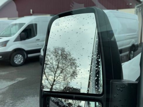 Used 2025 Ford Transit 250 148 High Roof image 10