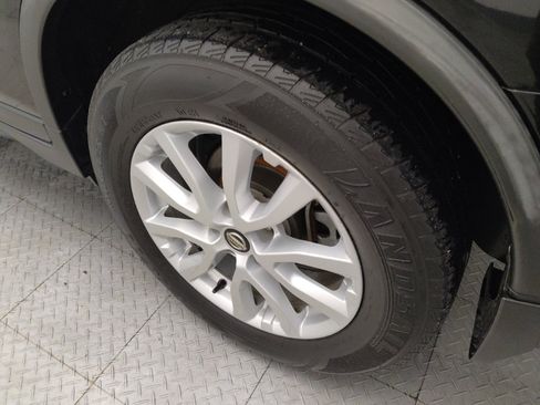 Used 2019 Nissan Rogue SV image 31