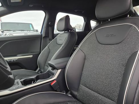 New 2025 Kia K4 GT-Line w/ GT-Line Sunroof Package image 11
