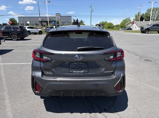 Used 2024 Subaru Crosstrek 2.5i Limited w/ Crosstrek Mirror Package AWD/4WD video 4
