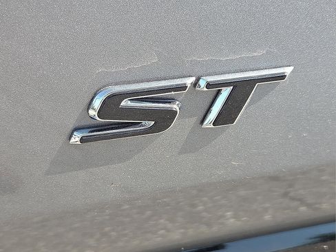 New 2026 Buick Encore GX Sport Touring image 8