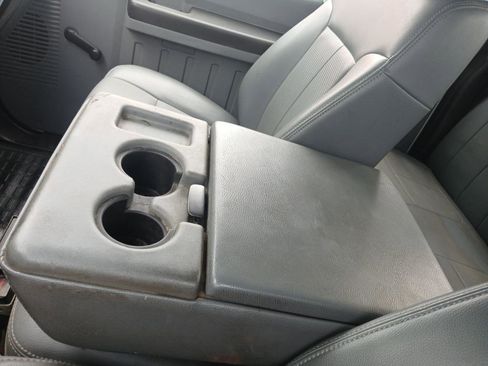 Used 2011 Ford F250 XL image 41