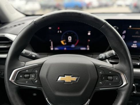 Certified 2025 Chevrolet TrailBlazer LT w/ Convenience Package image 16