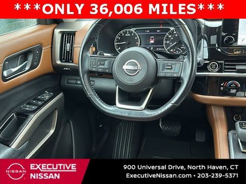 Certified 2022 Nissan Pathfinder Platinum w/ Cargo Package image 23