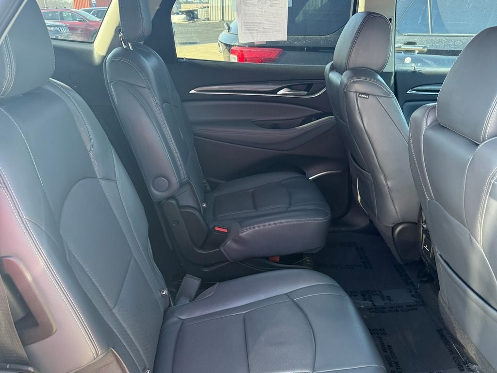 Used 2018 Buick Enclave Premium w/ Trailering Package AWD/4WD image 28