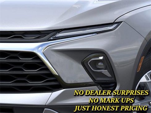 New 2026 Chevrolet Blazer LT image 10