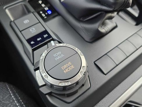 New 2026 Toyota 4Runner SR5 image 64