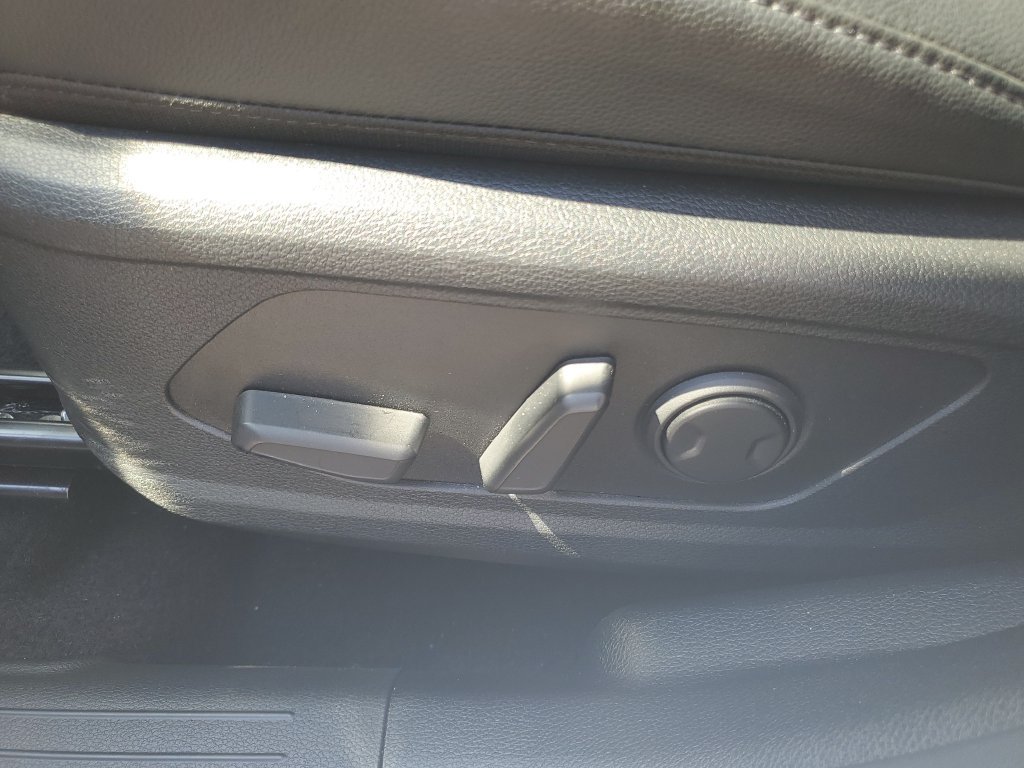 Used 2025 Kia Sportage EX FWD image 7