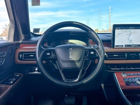 Used 2023 Lincoln Aviator Reserve w/ Equipment Group 201A image 26