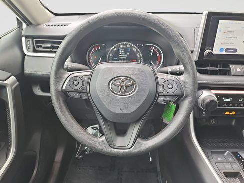 Used 2025 Toyota RAV4 LE FWD image 44