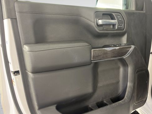 Used 2020 Chevrolet Silverado 1500 LTZ w/ LTZ Plus Package AWD/4WD image 15