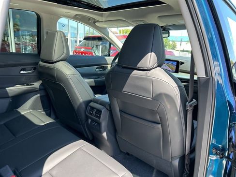 New 2025 Nissan Murano SL image 48