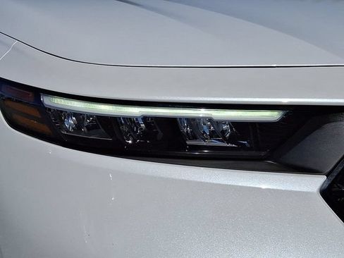 Used 2024 Honda Accord EX image 2