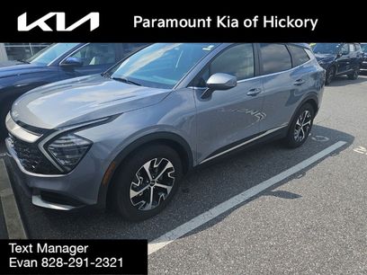 Used 2025 Kia Sportage EX