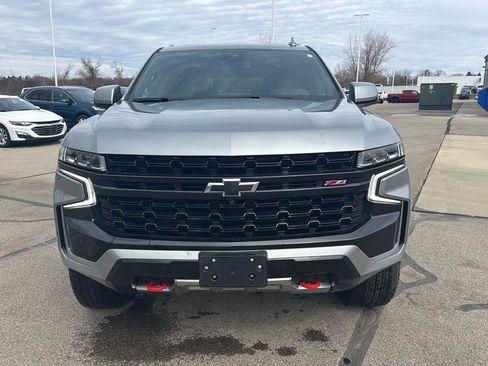 Used 2024 Chevrolet Tahoe Z71 w/ Luxury Package image 8