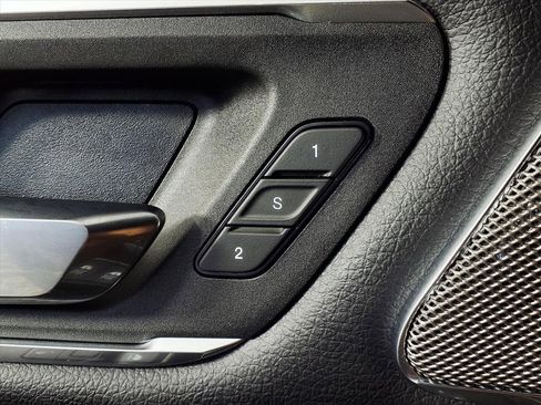 Used 2025 RAM 1500 Laramie w/ Night Edition image 18