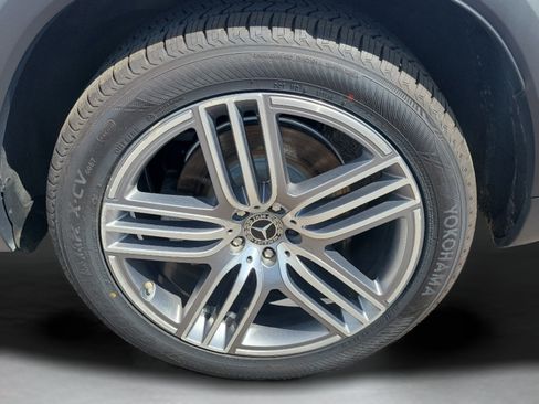 Used 2022 Mercedes-Benz GLS 450 4MATIC image 31