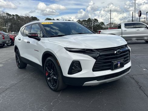 Used 2022 Chevrolet Blazer LT w/ Redline Edition image 2