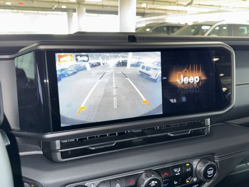 Used 2024 Jeep Wrangler Sahara w/ Technology Group image 26