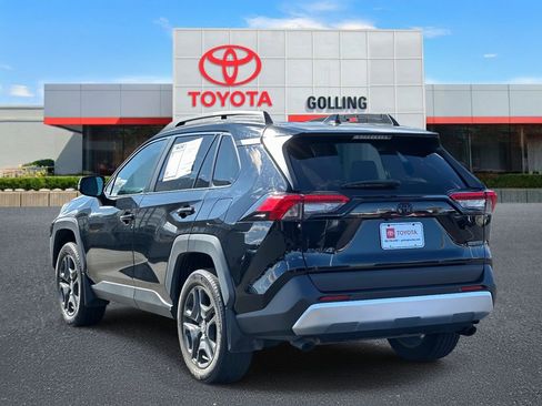 Used 2022 Toyota RAV4 Adventure image 4