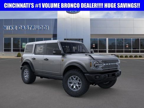 New 2025 Ford Bronco Badlands AWD/4WD image 7