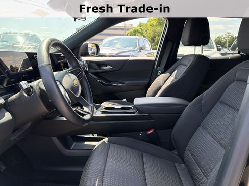 Used 2025 Chevrolet Equinox LT FWD image 15