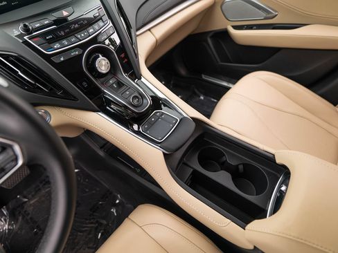 Certified 2024 Acura RDX SH-AWD w/ Technology Package image 33