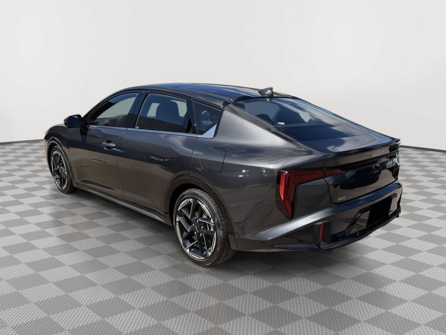 Used 2025 Kia K4 GT-Line w/ GT-Line Premium Package FWD image 5