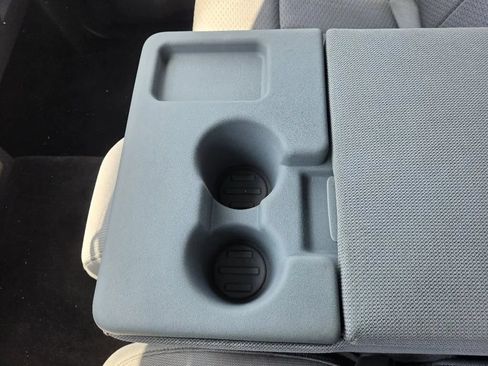 Used 2014 Ford F150 XLT w/ XLT Chrome Package RWD image 32