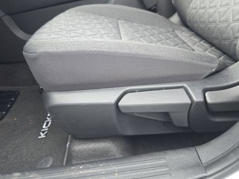 New 2026 Nissan Kicks SV w/ Cold Weather Package FWD image 20