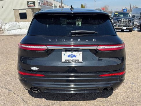 Used 2023 Lincoln Corsair Grand Touring AWD/4WD image 3