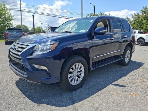 Used 2018 Lexus GX 460 Premium w/ Premium Package AWD/4WD image 3